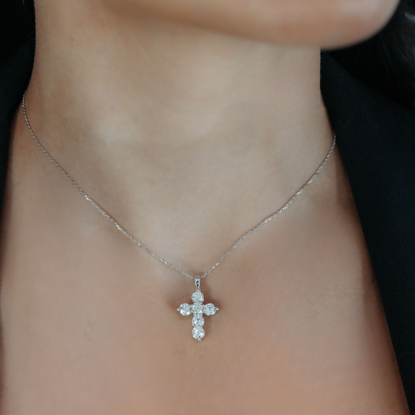 Classic Shared Prong 1.85CT Diamond Cross Pendant