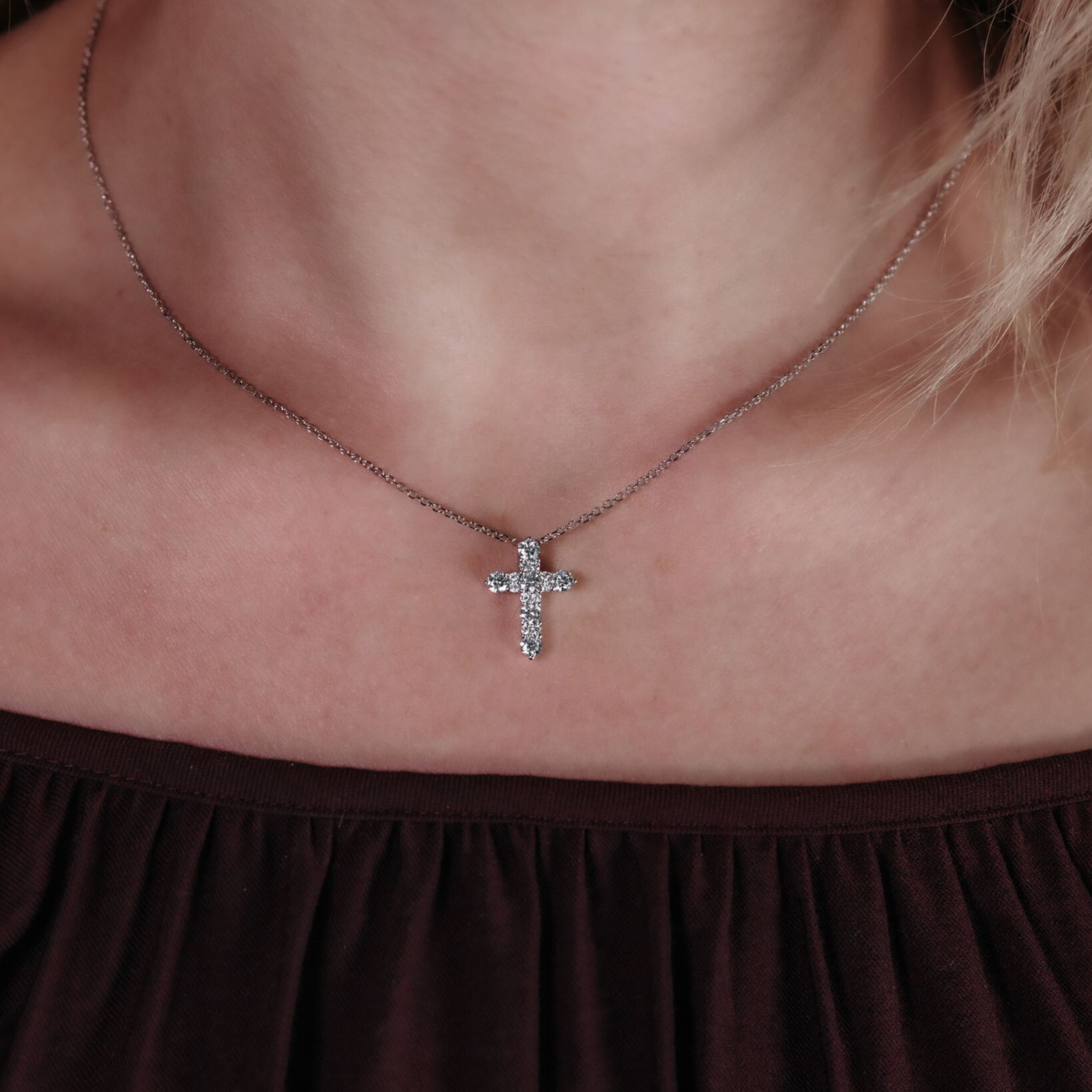 Classic 0.55CT Diamond Cross Pendant